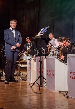 CoolGroove BigBand